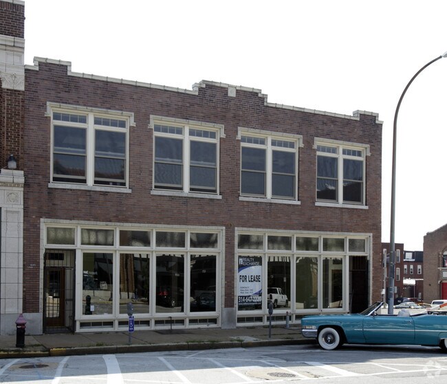 Building Photo - 1918-20 Washington Ave