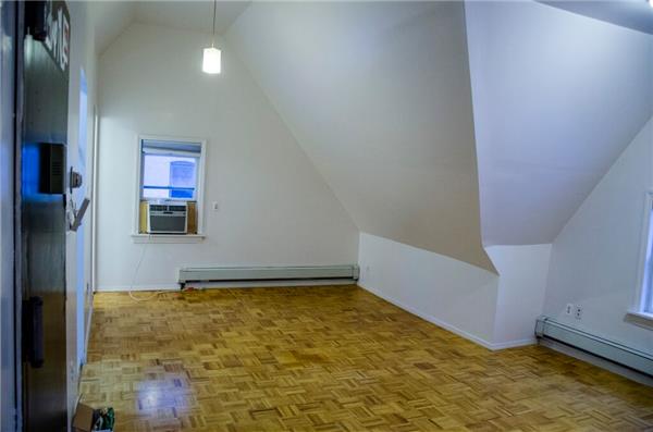 Foto del edificio - 605 E 5th St
