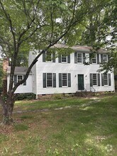 Building Photo - 10403 Warren Rd