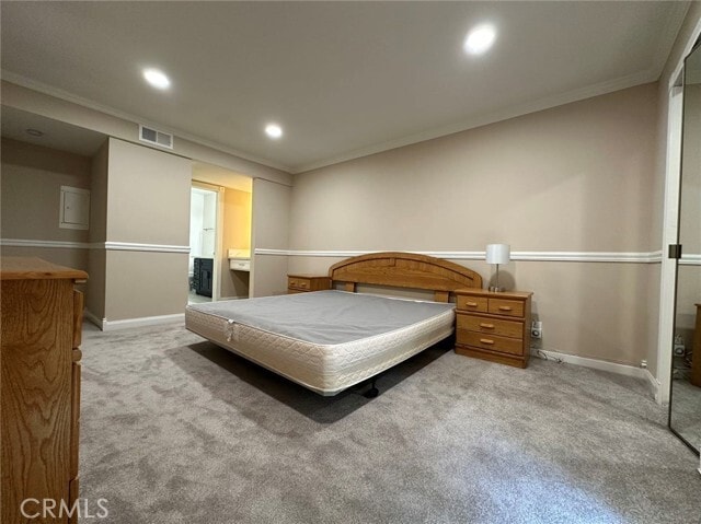Building Photo - 552 N Bellflower Blvd