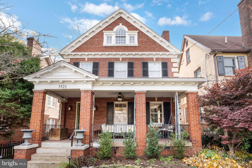 Foto principal - 5521 Nebraska Ave NW