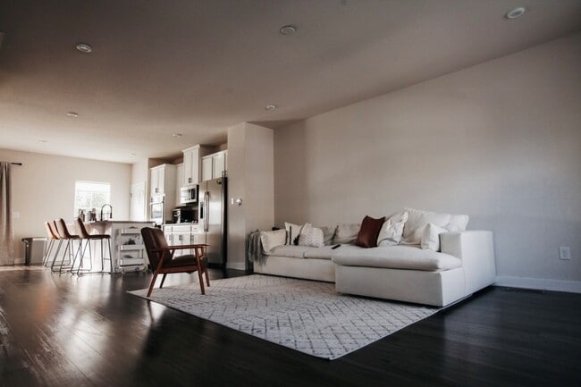 Foto del edificio - Bryans Cove