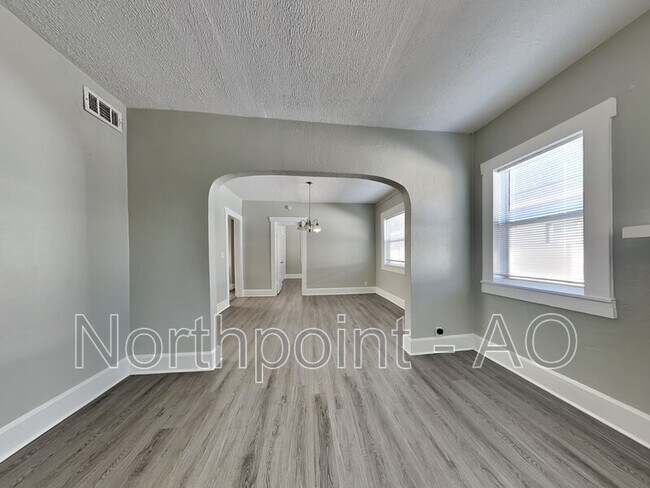 Foto del edificio - 1909 19th St S