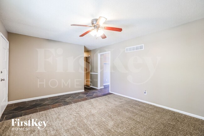 Foto del edificio - 1909 SW Keystone Dr