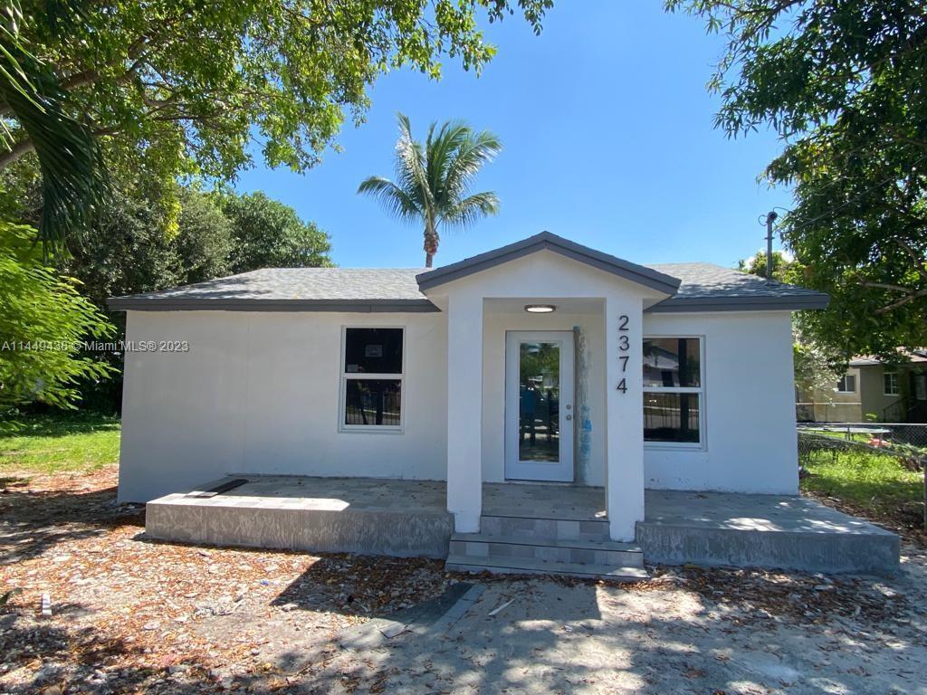 Foto principal - 2374 NW 56th St
