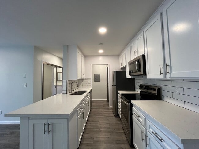 Foto del interior - 1635 North Martel Avenue