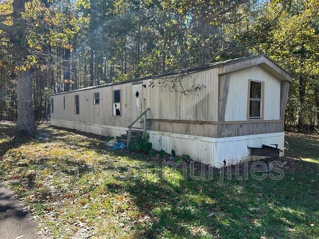 Foto del edificio - 320 Coleman Rd