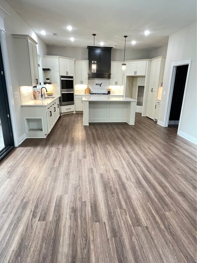 Foto del edificio - 4670 W Emerald Bay Ct