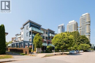 Building Photo - 6533 McKay Ave