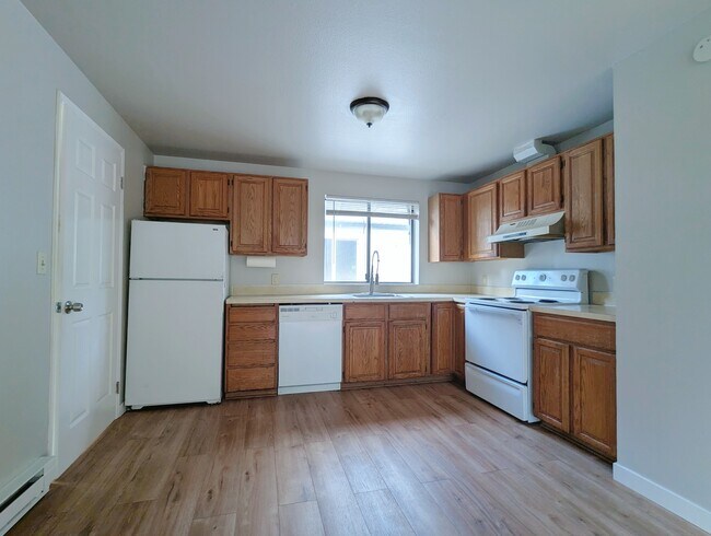Kitchen - 8436 Delridge Way SW