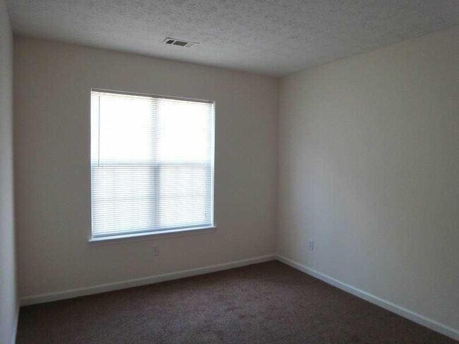 Building Photo - 4795 Brasac Dr