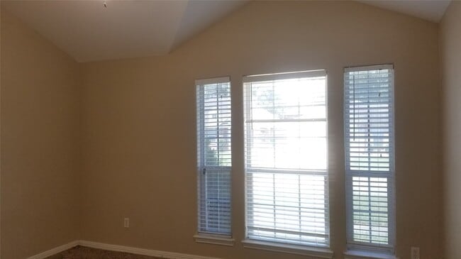Building Photo - 3935 Cary Creek Dr