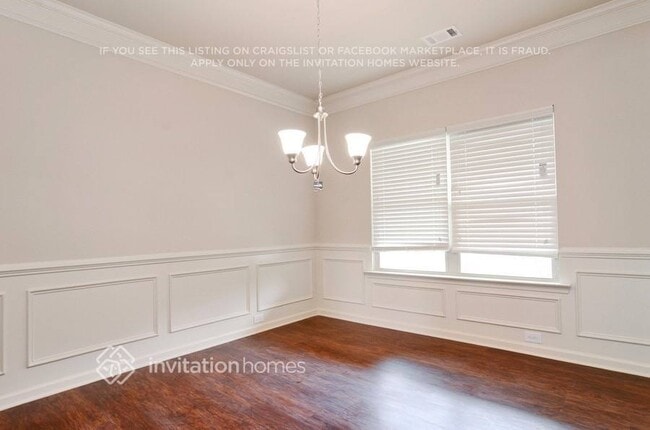 Building Photo - 3650 Brookhollow Dr