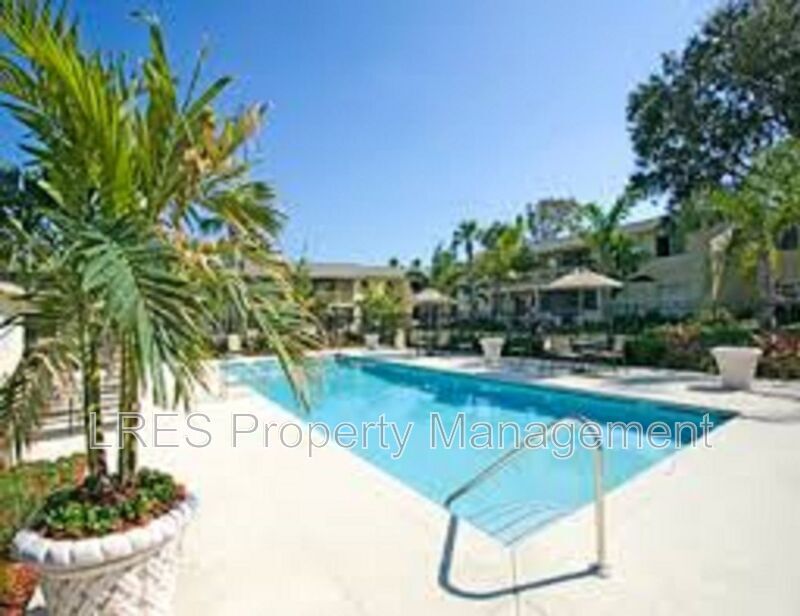 Foto principal - 4751 S Texas Ave