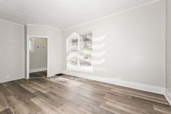 Building Photo - 532 Highland Ave