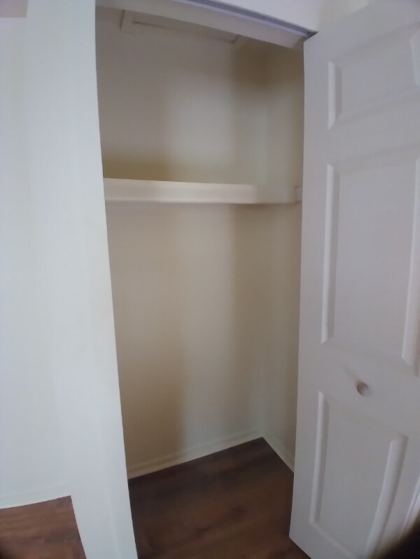 333 N Rochester Rd Unit 10, Clawson, MI 48017 Room for Rent in