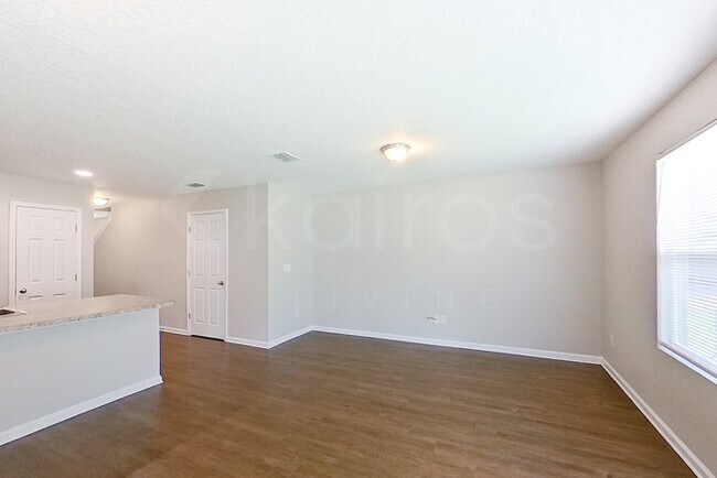 Foto del edificio - 1303 Mull St