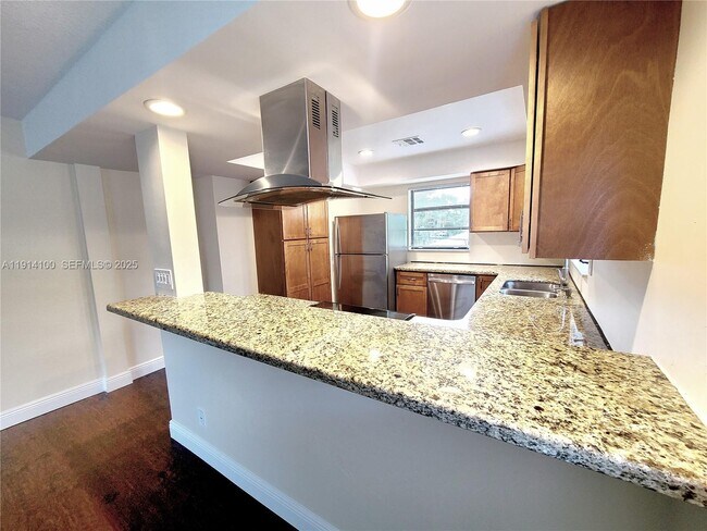 Foto del edificio - 511 SW 15th St