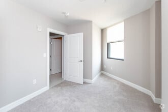 2BR, 2BA - 1,379 SF - Tower No. 79 - LeVeque Tower