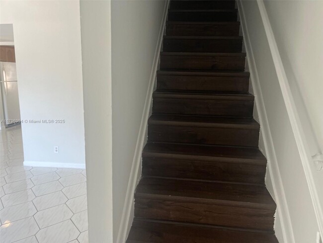 Foto del edificio - 5624 Blueberry Ct
