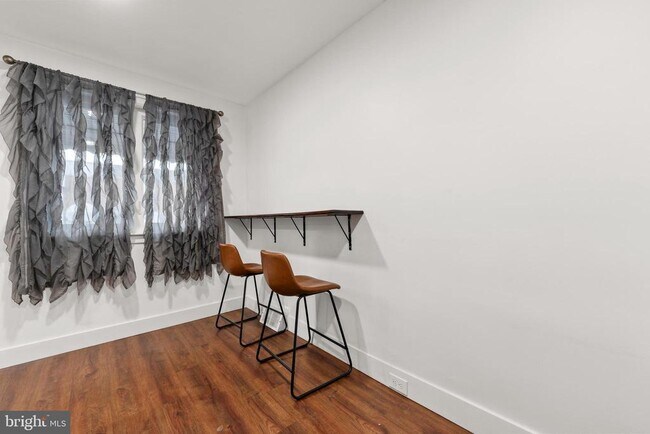 Foto del edificio - 4321 Palmetto St