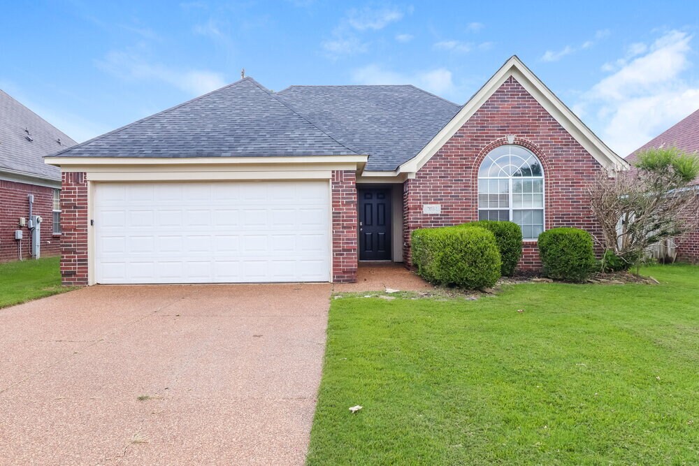 Foto principal - 7031 Manslick Rd