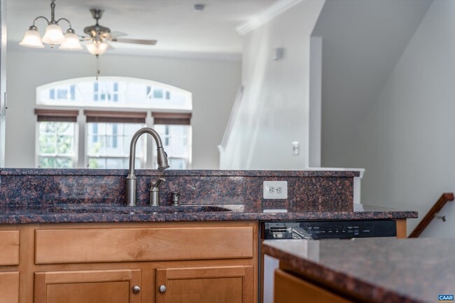 Building Photo - 2192 Silkwood Ct