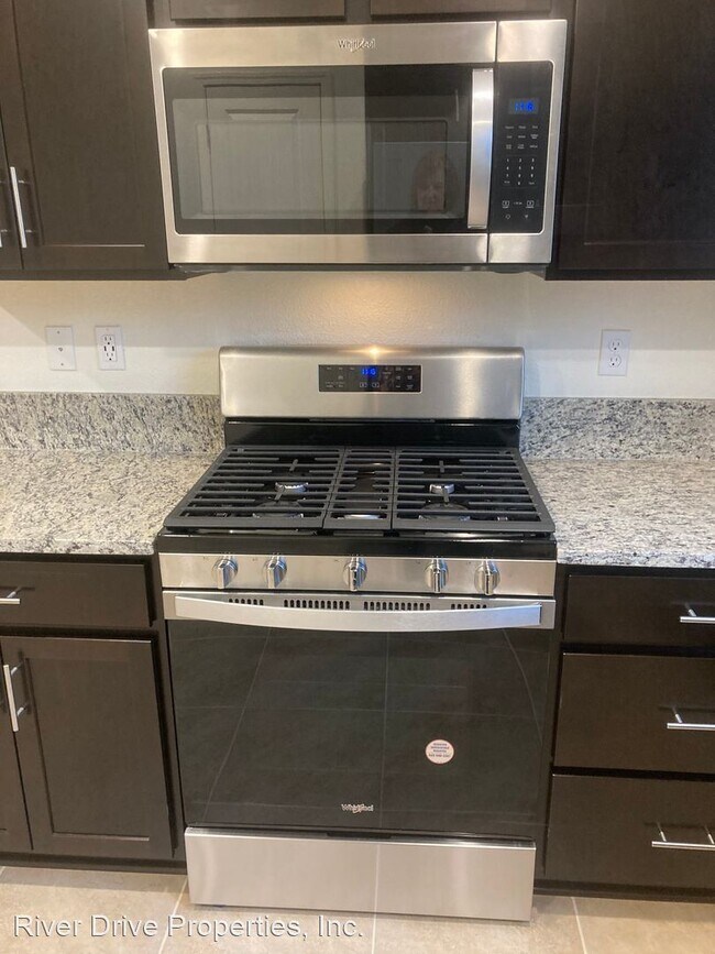 Foto del edificio - 5 br, 2.5 bath House - 176 Shafer Avenue