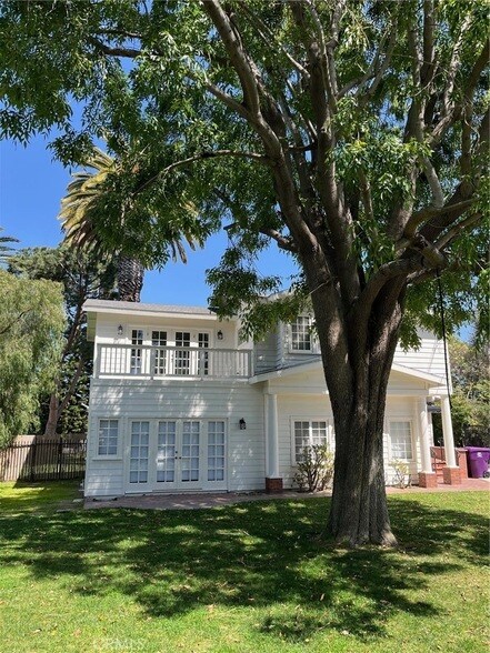 Foto del edificio - 4031 N Virginia Rd