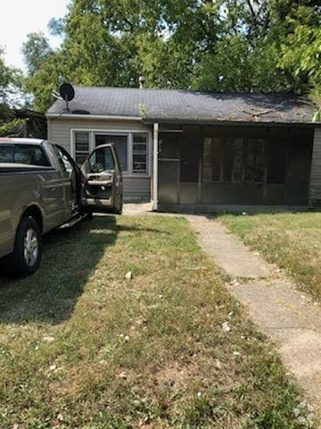 Building Photo - 819 Rosedale Dr