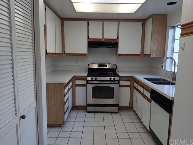 Foto del edificio - 16510 Greystone Dr