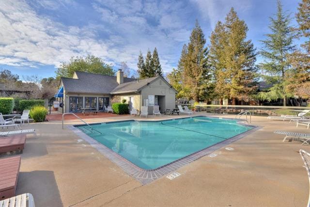 Building Photo - 1407 La Terrace Cir