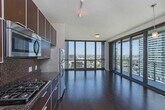 Foto principal - 660 W Wayman St