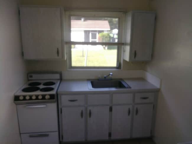 Building Photo - 2424 S Lake Letta Dr