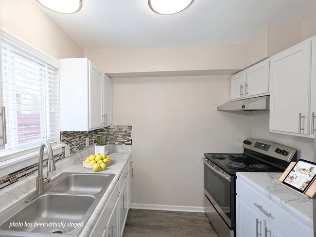 Double-Galley Kitchen Layouts - Southgate