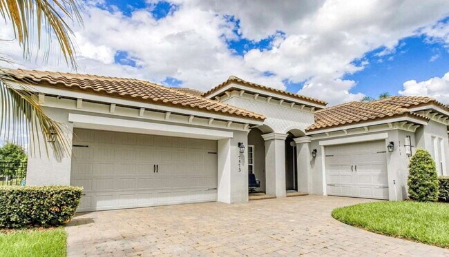 Building Photo - Spacious 4-Bed, 4-Bath Haven in Winter Garden – 3,388 Sq. Ft. of Comfort on Green Mountain Way