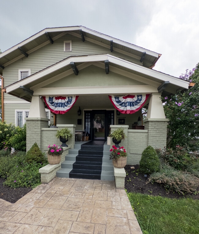 Building Photo - 112 E Madison Ave