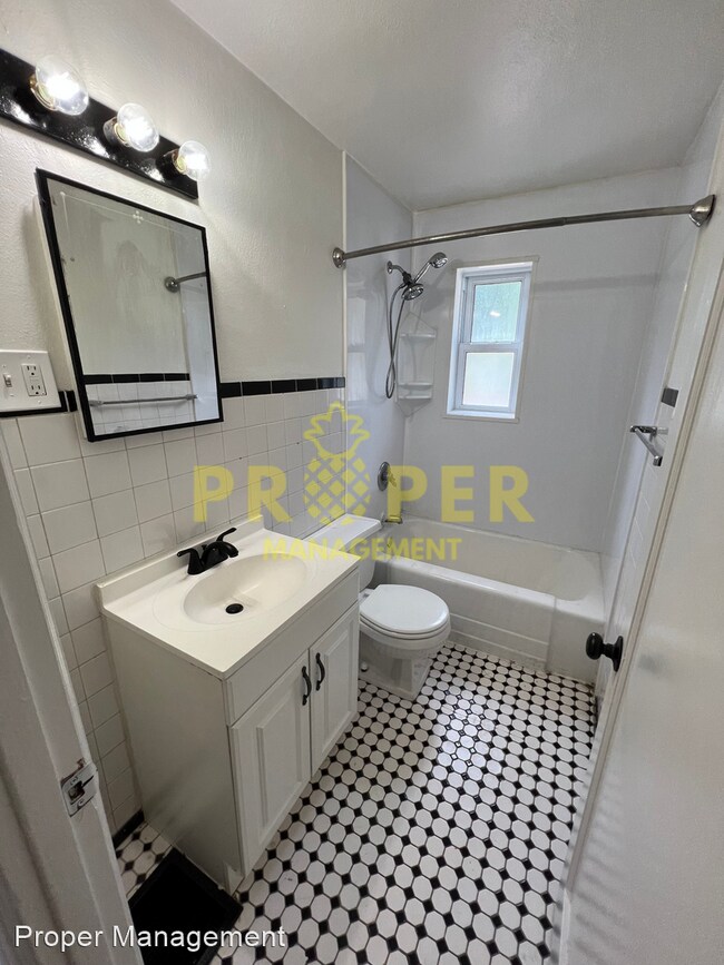Foto del edificio - 3 br, 1 bath House - 558 Harriet St