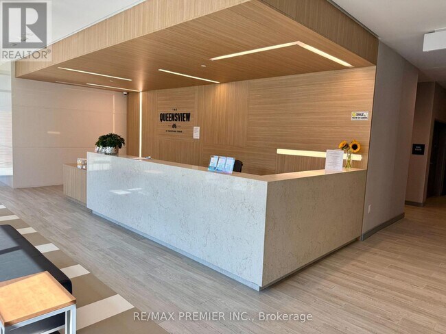 Photo du bâtiment - 25 Neighbourhood Ln.