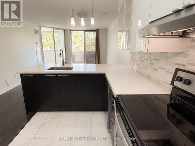 Photo du bâtiment - 60 Homewood Ave