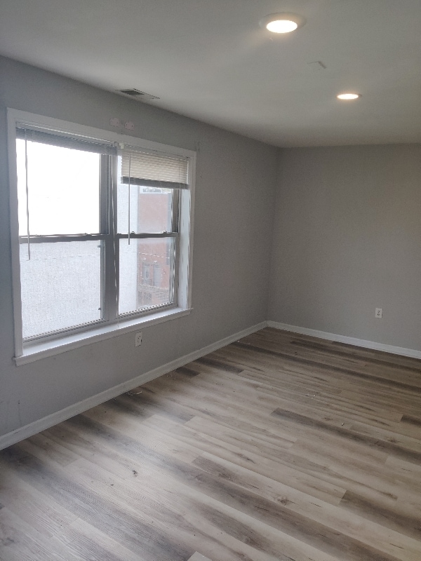 Photo - 1621 W Oxford St (Philadelphia, PA) Apartment