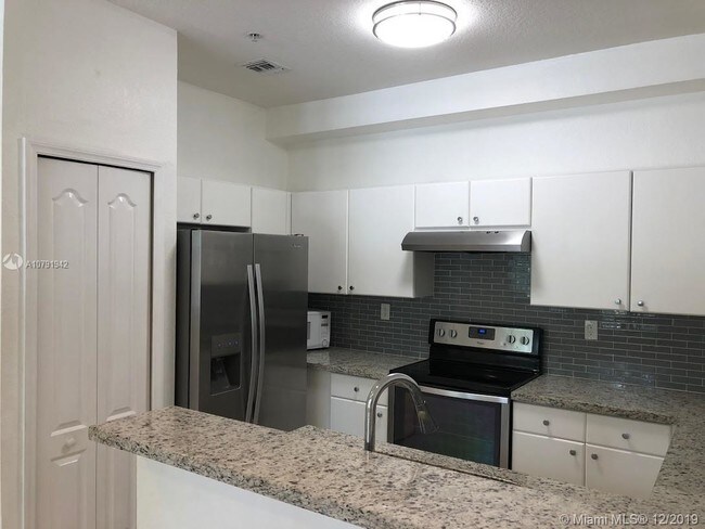 Building Photo - 4301 SW 160th Ave