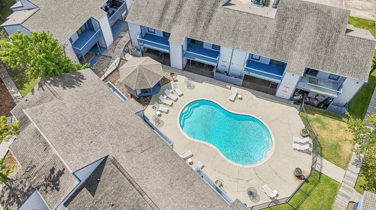 Foto del edificio - 13151 Walden Rd