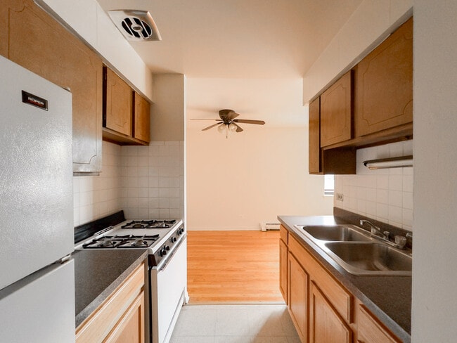 Foto del edificio - 535 W Aldine Ave