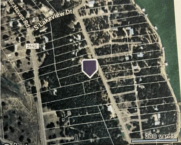 Primary Photo - 2 S Lakeview Dr