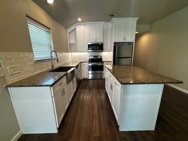 Foto principal - 910-914 N Throckmorton St