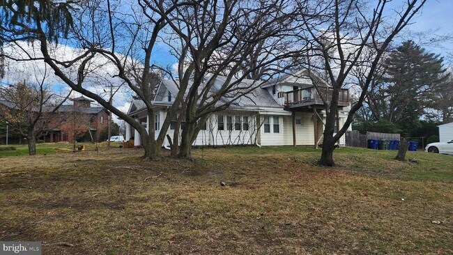 Foto del edificio - 500 Whitney Ave