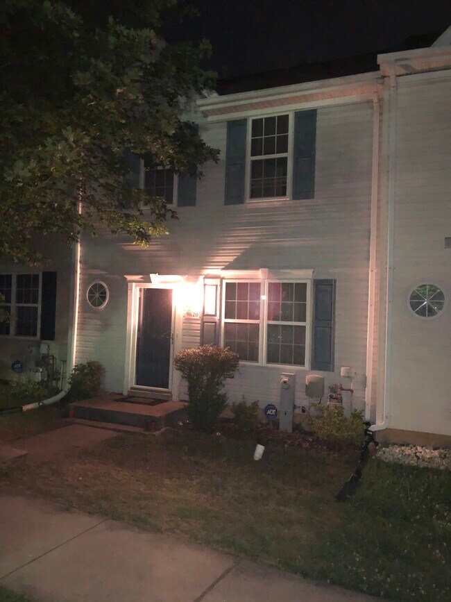 Building Photo - 9620 Antler Cir