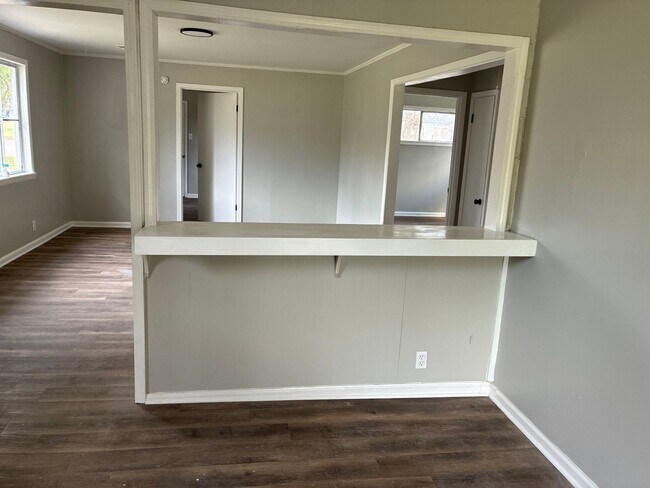 Foto del edificio - 1110 S Washington Ave