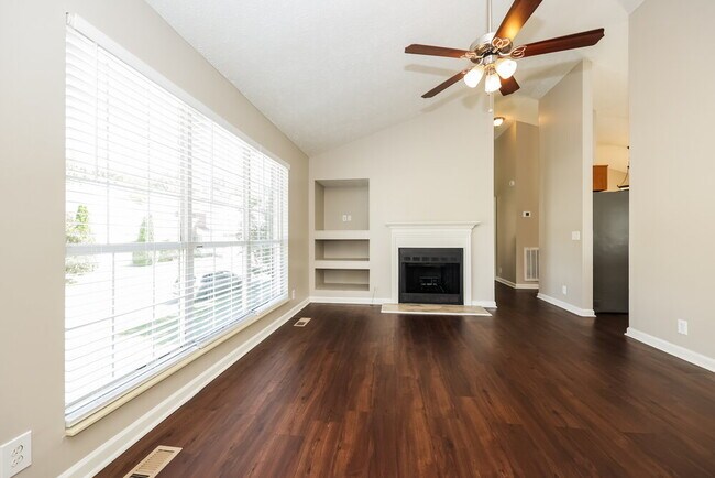 Building Photo - 5712 Cedar Ash Crossing